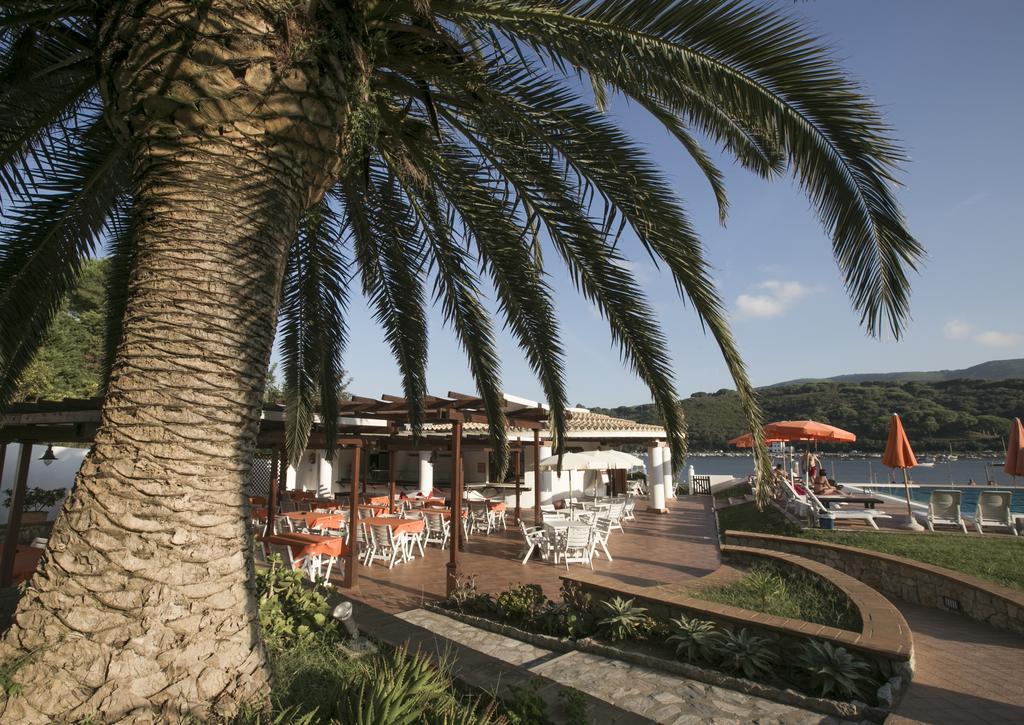 Hotel Cala Di Mola Порто-Аццурро Екстер'єр фото