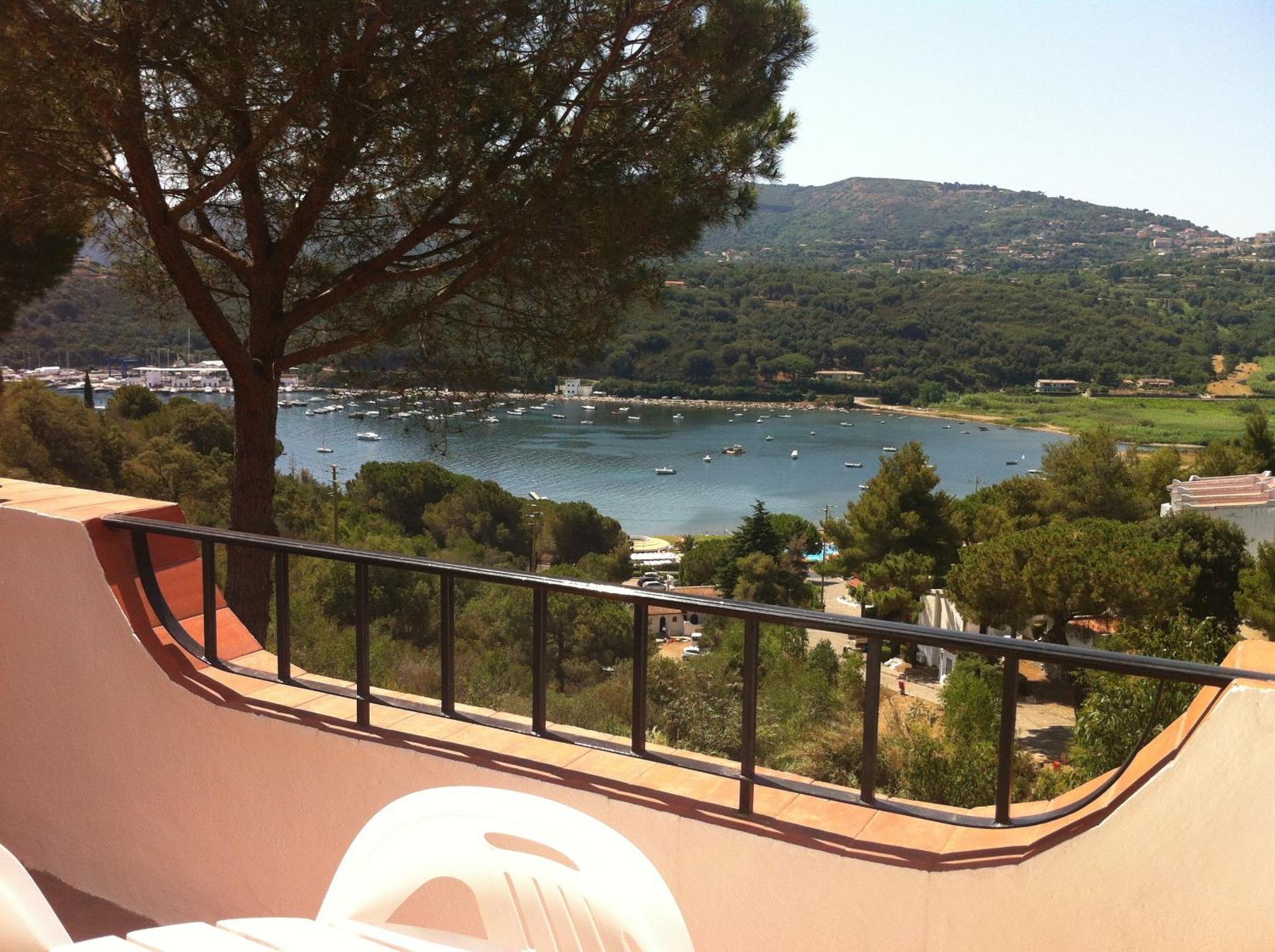Hotel Cala Di Mola Порто-Аццурро Екстер'єр фото