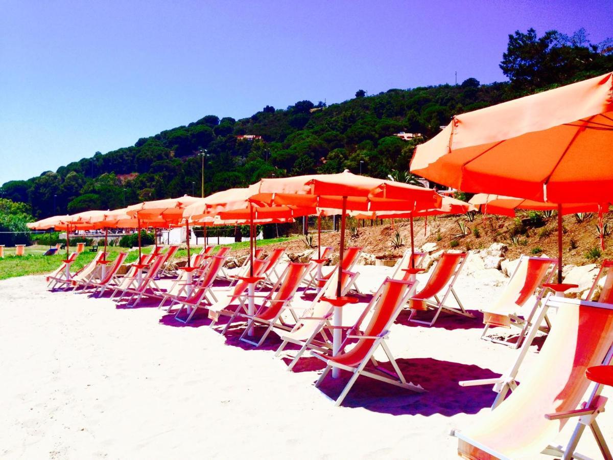 Hotel Cala Di Mola Порто-Аццурро Екстер'єр фото